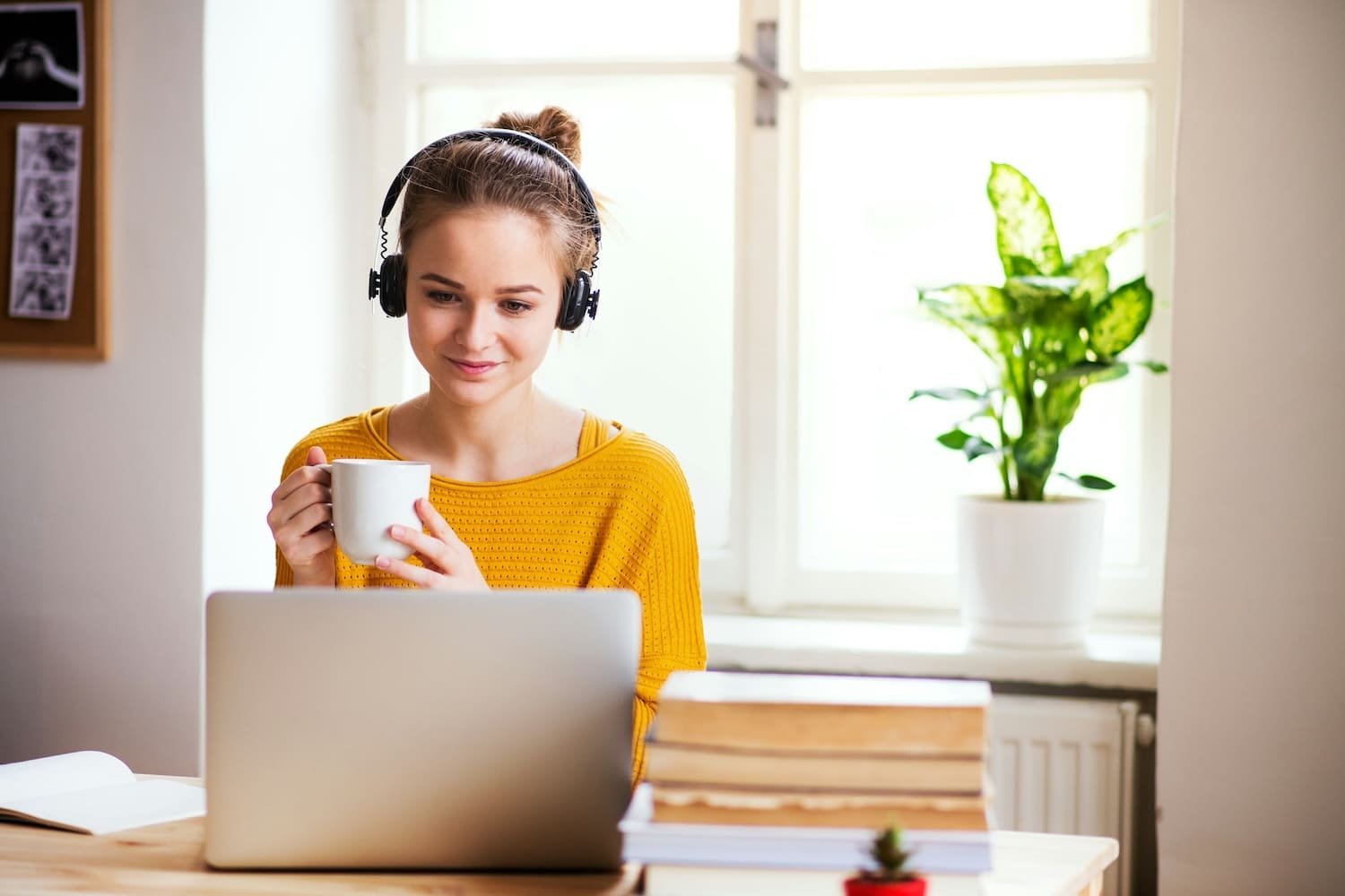 Remote Work Contact Centre Solutions: Supporting Australia's Distributed Workforce / Mitel ANZ